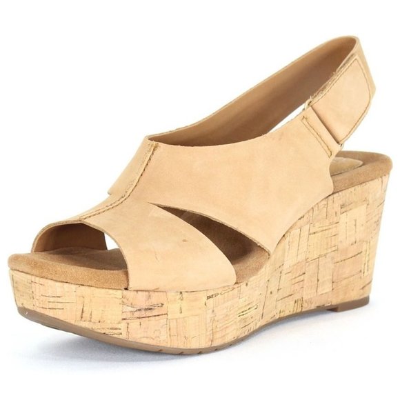 Clarks Women's Caslynn Lizzie Wedge Sandal - Picture 3 of 9